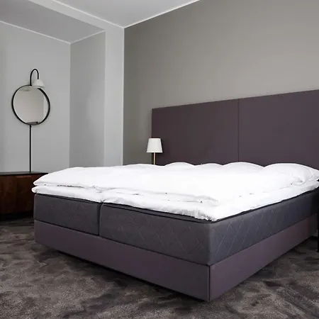 Hotel Scandic The Mayor 4*