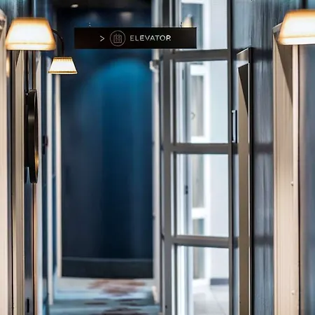 سكانديك ذا مايور 4* Århus
